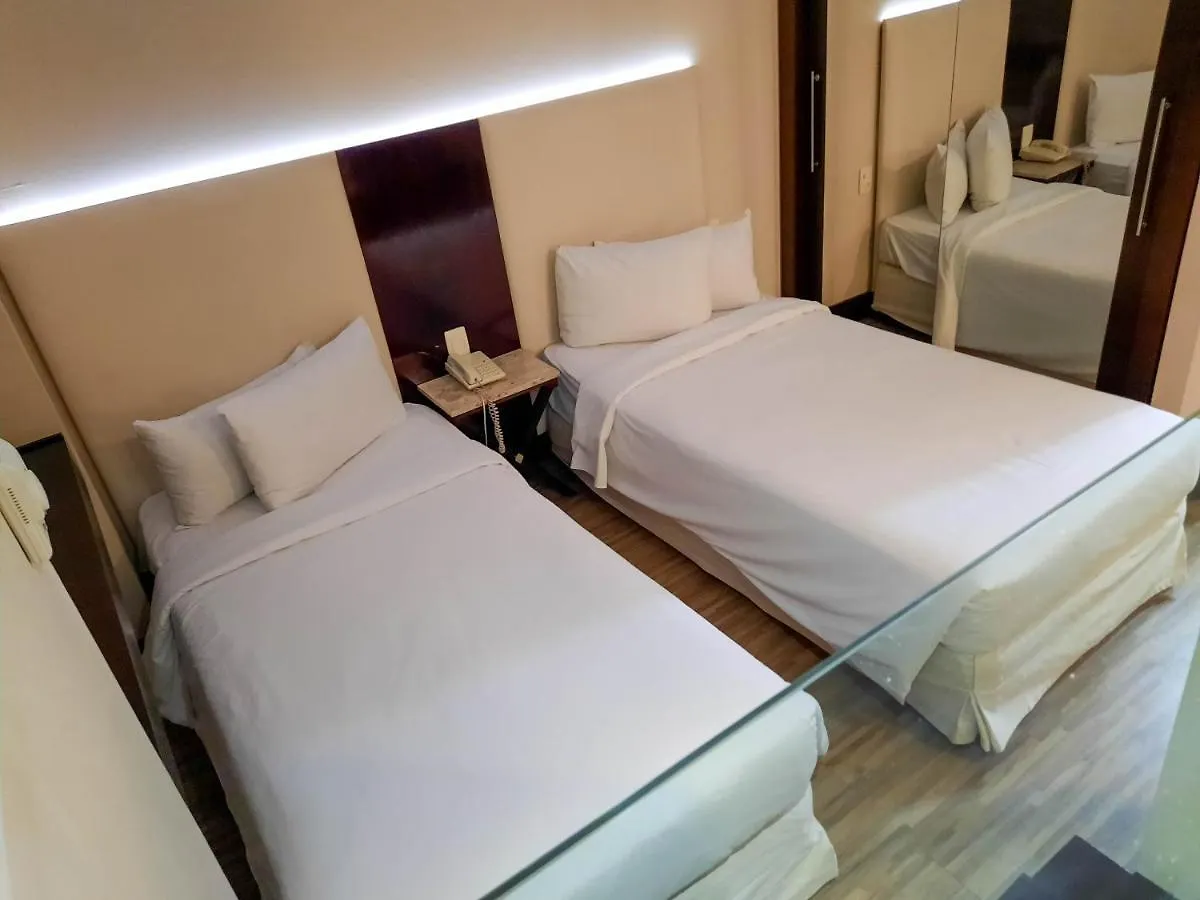 Flat Confortavel Ao Lado Da Paulista Sao Paulo Brazil